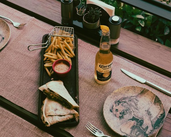 Comment les restaurants adaptent leur menu pour une cuisine équilibrée